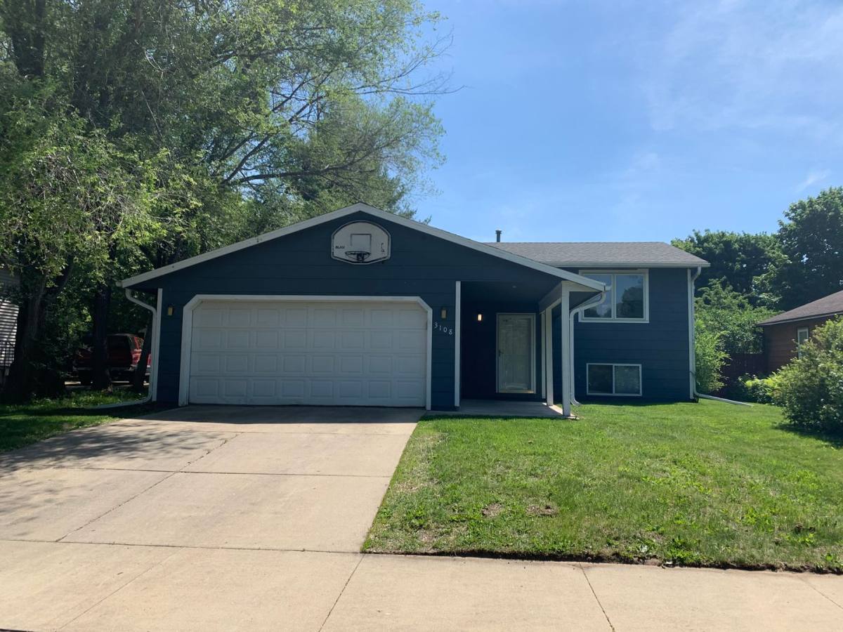 House for rent at 3108 E River Rd, Rochester, MN 55906