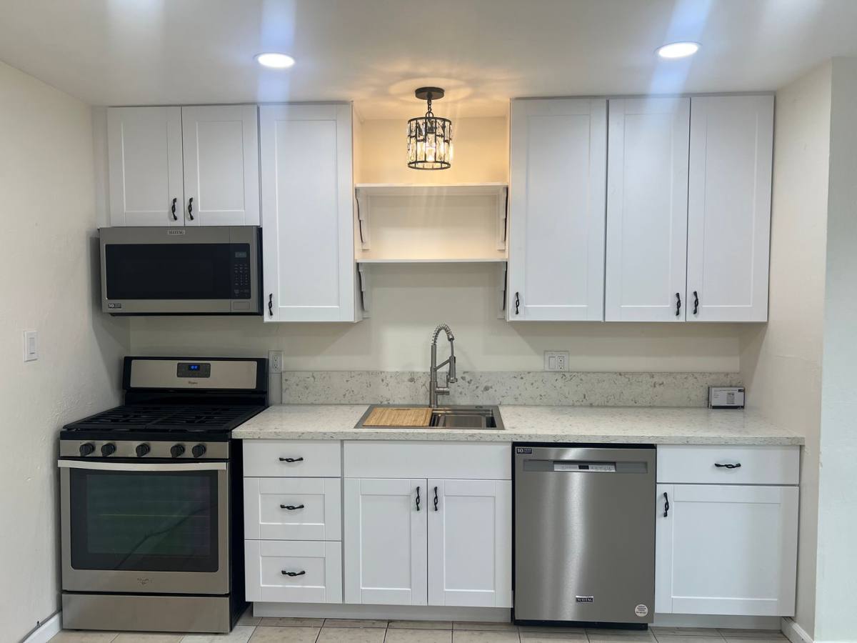House for rent at 310 Graves Ave, Sacramento, CA 95838