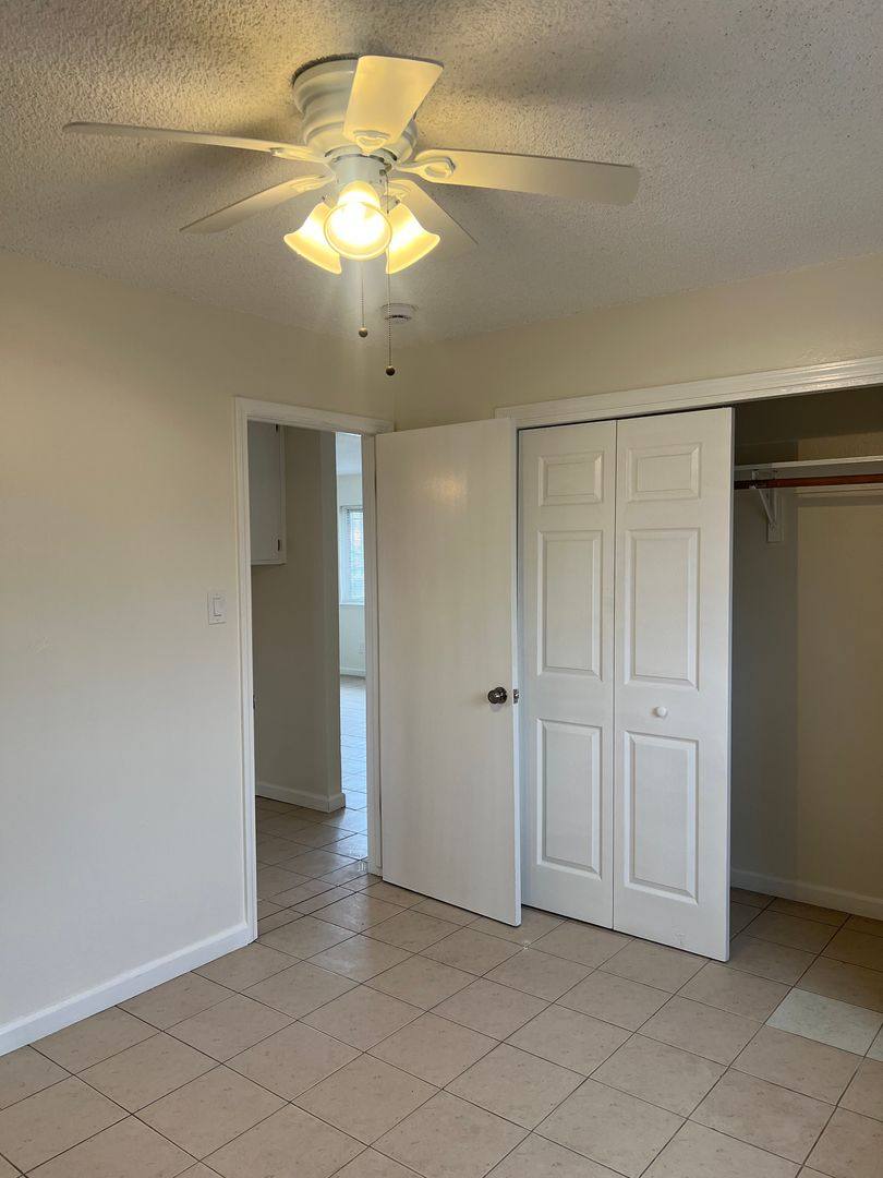 House for rent at 310 Graves Ave, Sacramento, CA 95838