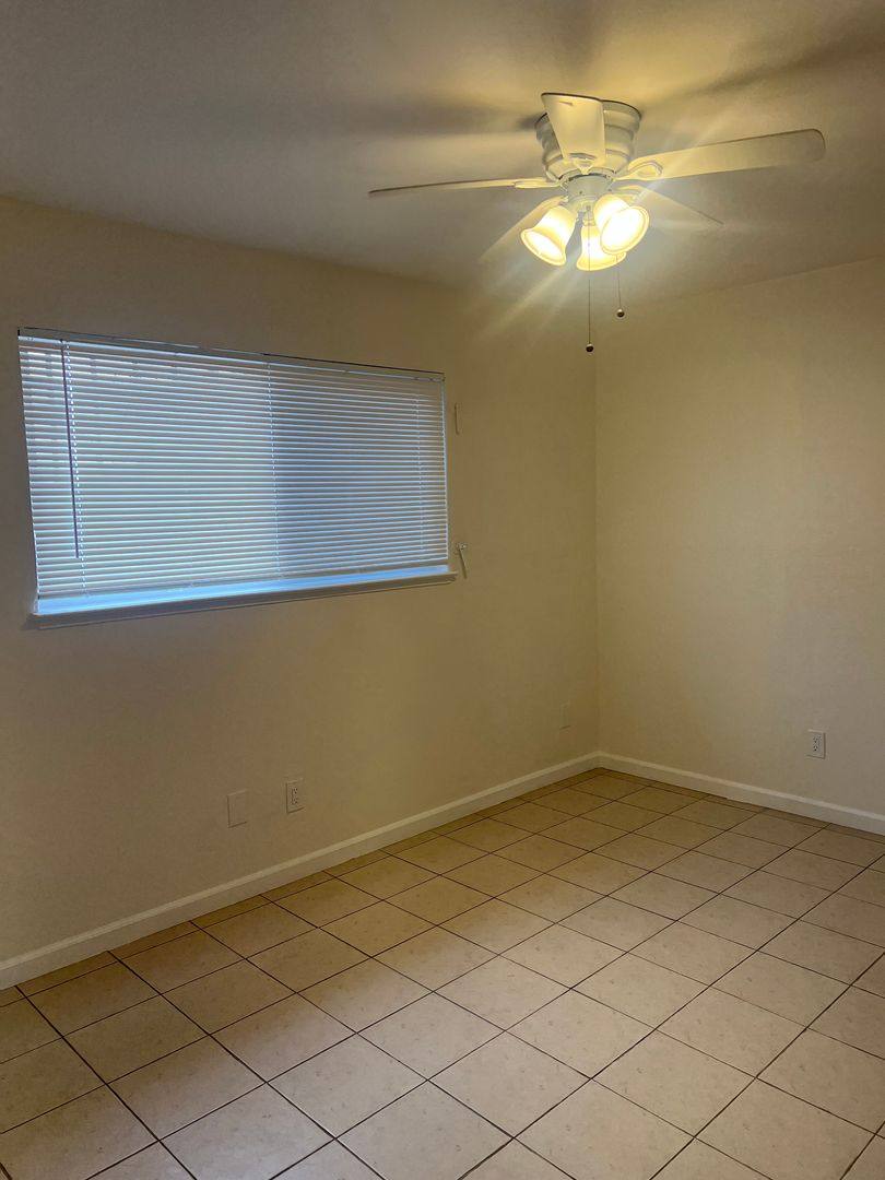 House for rent at 310 Graves Ave, Sacramento, CA 95838
