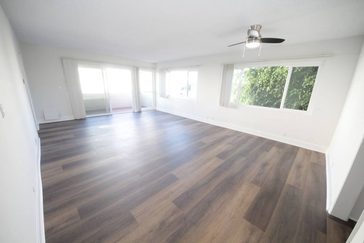 Apartment for rent at 3252 Overland Ave, Los Angeles, CA 90034