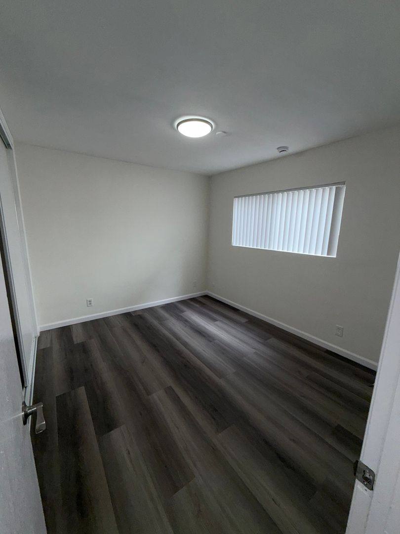 Apartment for rent at 3745 Delmas Terrace, Los Angeles, CA 90034