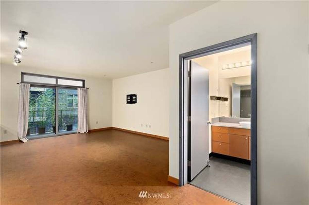 Apartment for rent at 1414 12th Ave, Seattle, WA 98122