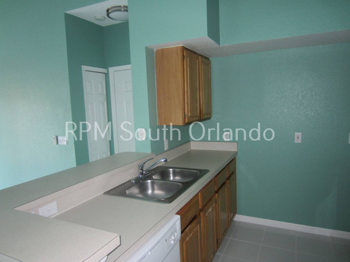 Apartment for rent at 13103 Mulberry Park Dr, Orlando, FL 32821
