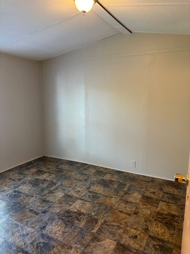 Apartment for rent at 707 E Francis St, Jacksonville, AL 36265