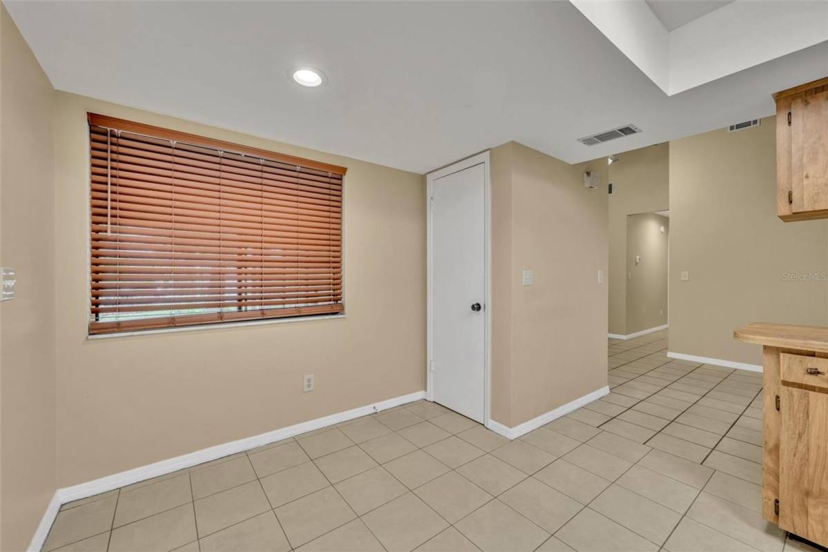 House for rent at 932 Robinhood Court, Maitland, FL 32751