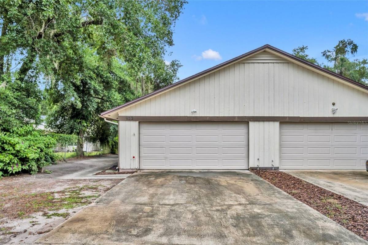 House for rent at 932 Robinhood Court, Maitland, FL 32751
