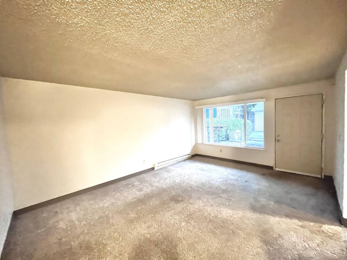 Apartment for rent at 500 75th St SE, Everett, WA 98203
