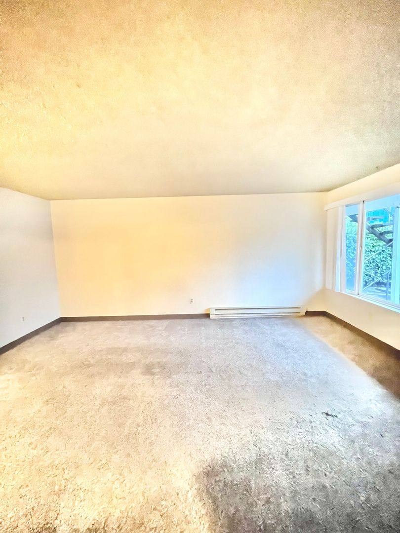 Apartment for rent at 500 75th St SE, Everett, WA 98203