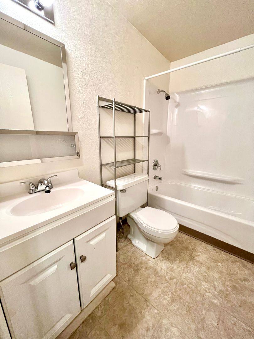 Apartment for rent at 500 75th St SE, Everett, WA 98203
