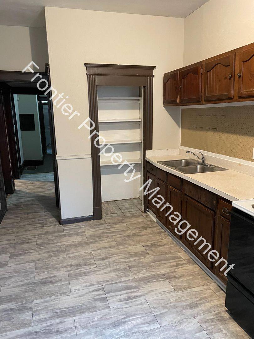 Apartment for rent at 3922 Minnesota, Saint Louis, MO 63118