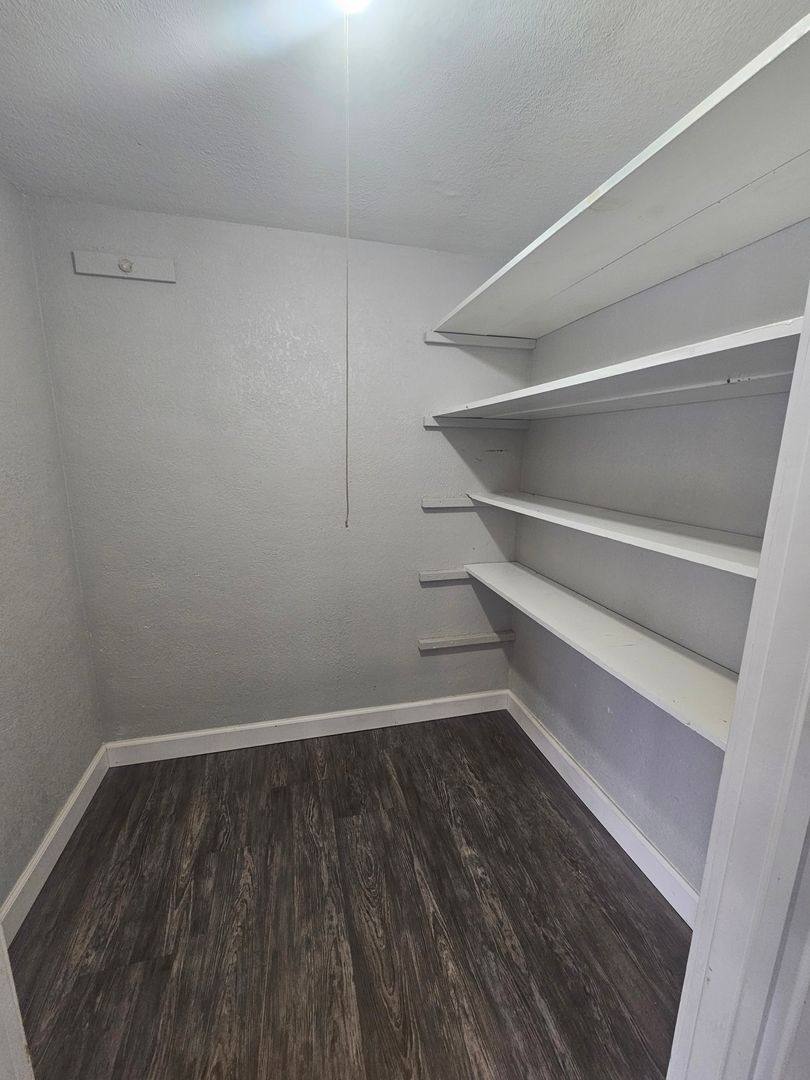 Apartment for rent at 223 E 35th St, Davenport, IA 52806
