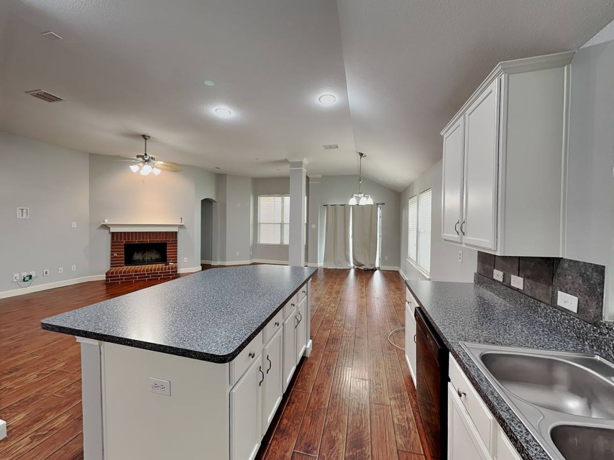 House for rent at 5920 Paloma Blanca Dr, Fort Worth, TX 76179