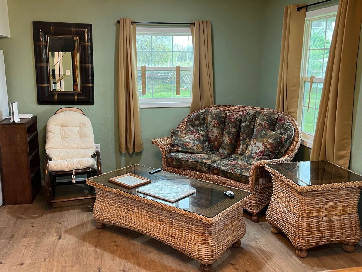 House for rent at 15177 W Grandview Rd, Tahlequah, OK 74464
