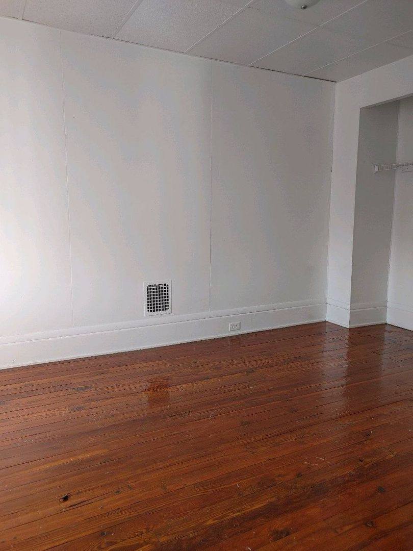 Apartment for rent at 21 S Hartley St, York, PA 17401