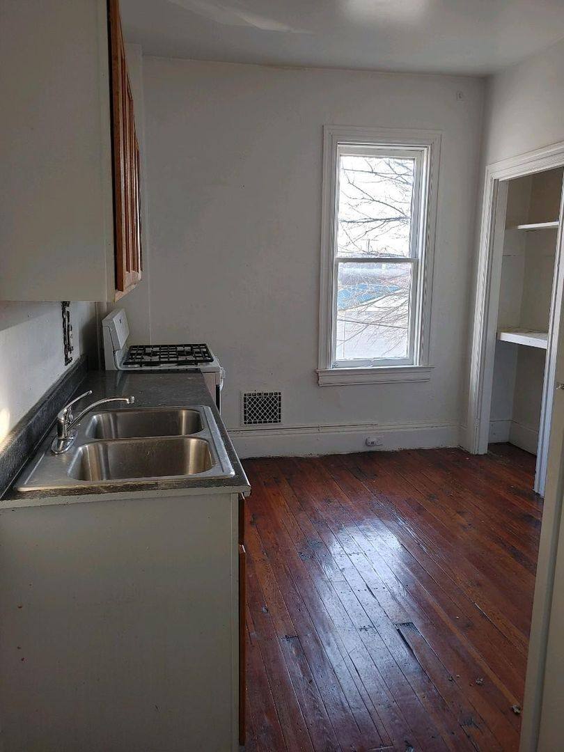 Apartment for rent at 21 S Hartley St, York, PA 17401