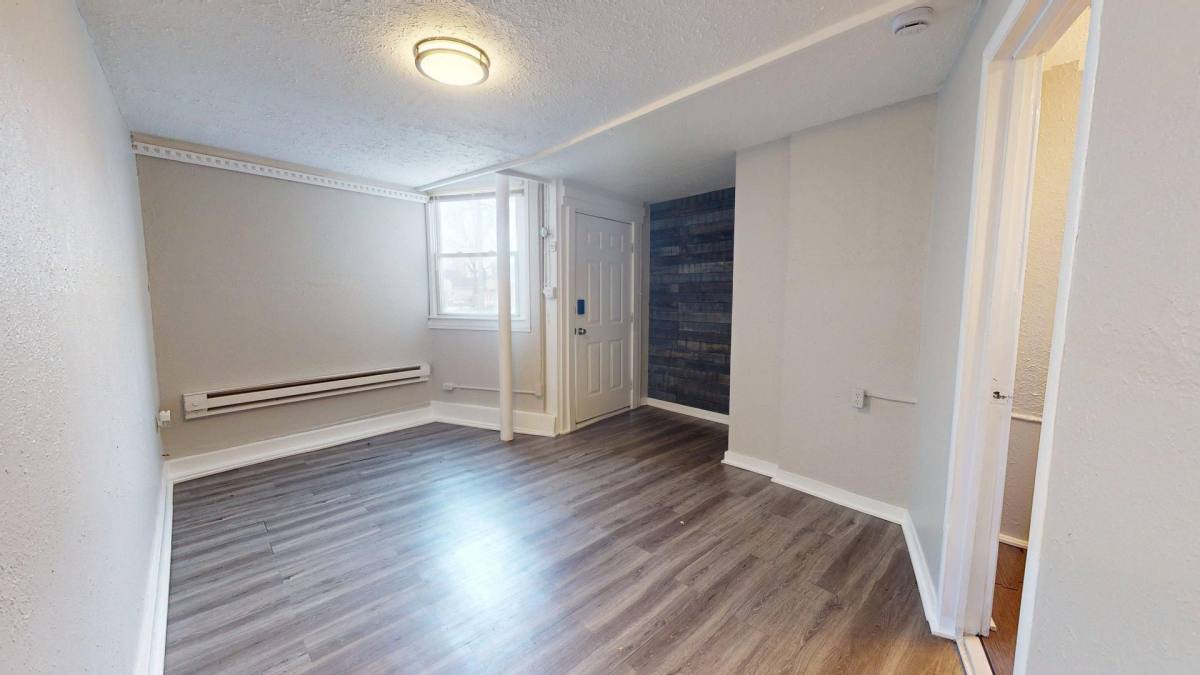 Apartment for rent at 2550 Elyria Ave, Lorain, OH 44055