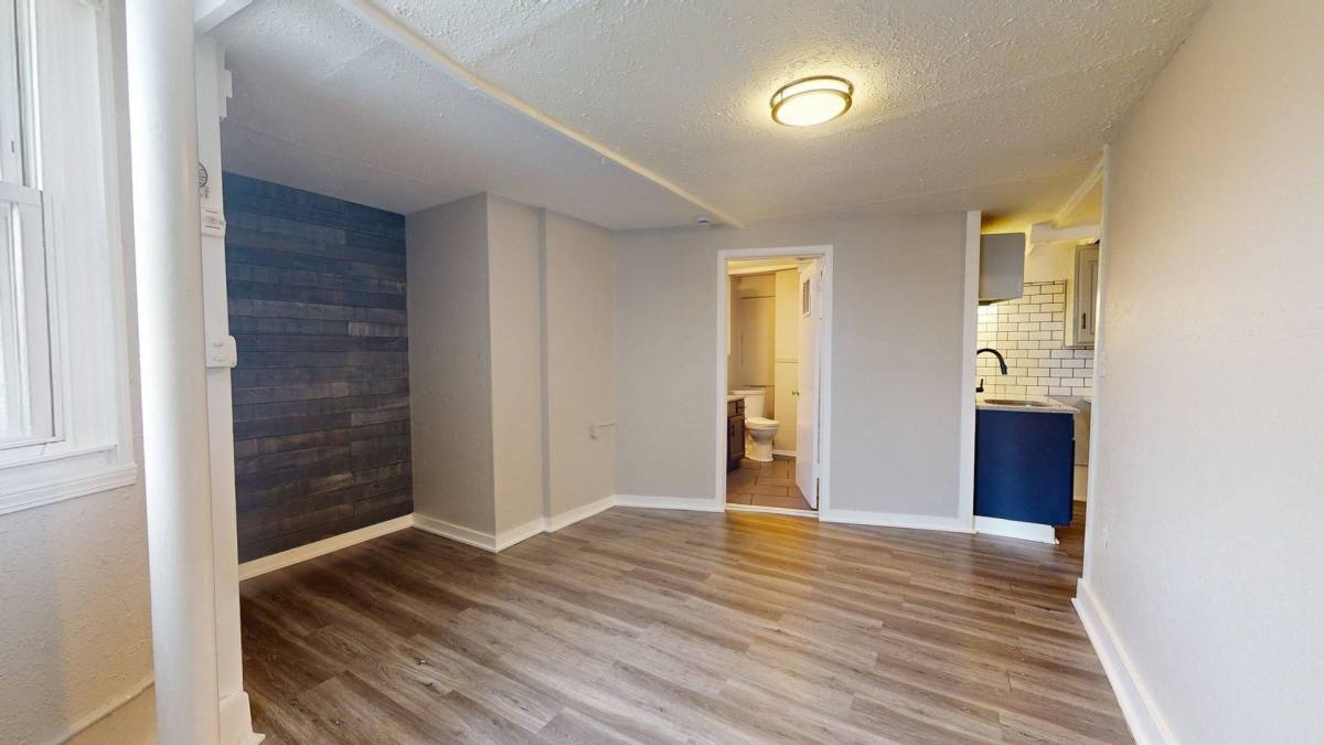 Apartment for rent at 2550 Elyria Ave, Lorain, OH 44055