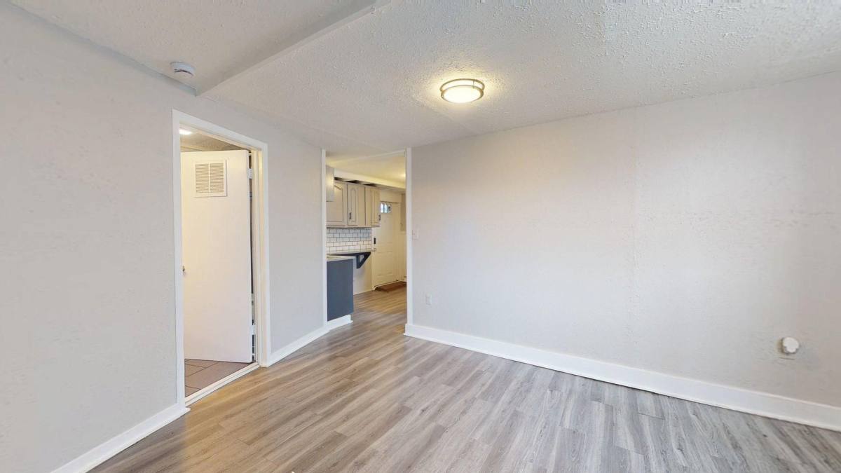 Apartment for rent at 2550 Elyria Ave, Lorain, OH 44055
