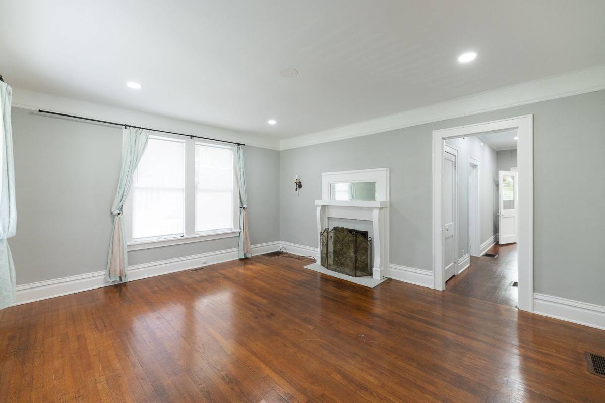 Apartment for rent at 501 Steele St, High Point, NC 27262
