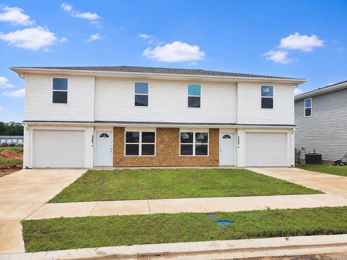Apartment for rent at 1205 Nedra Dr, Decatur, AR 72722