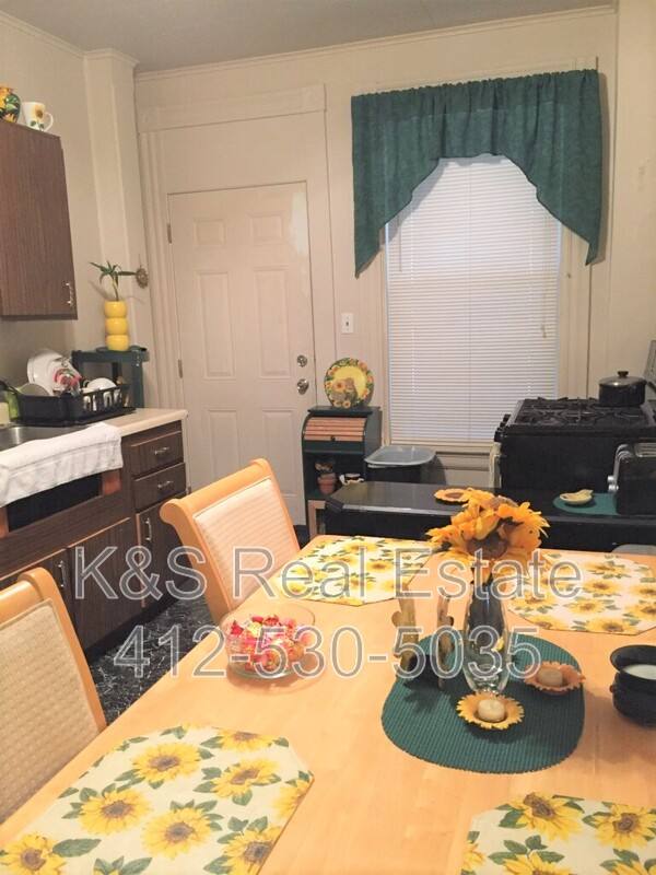 Apartment for rent at 556 Middle Ave #B, Wilmerding, PA 15148