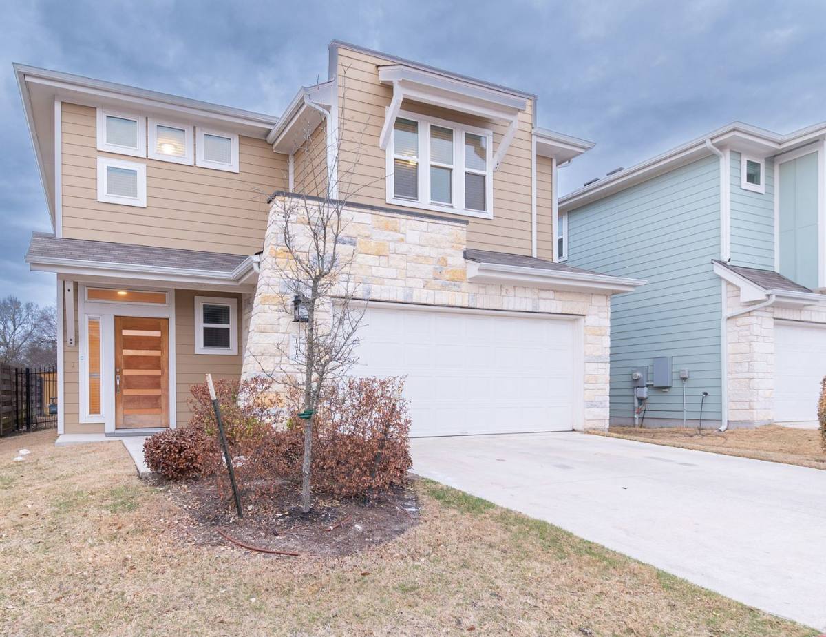 House for rent at 1410 Casa Dr, Austin, TX 78745
