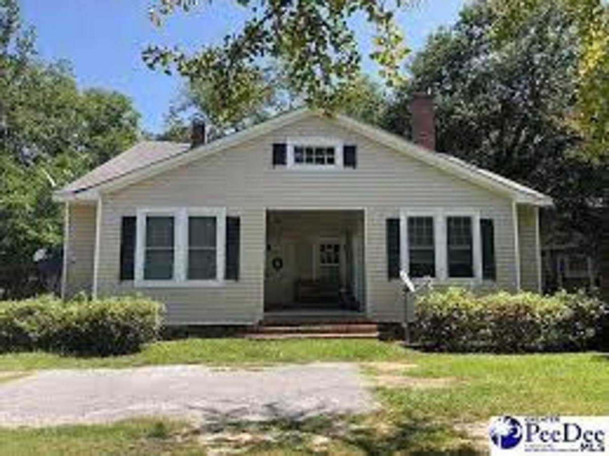Apartment for rent at 406 Park Ave, Florence, SC 29501