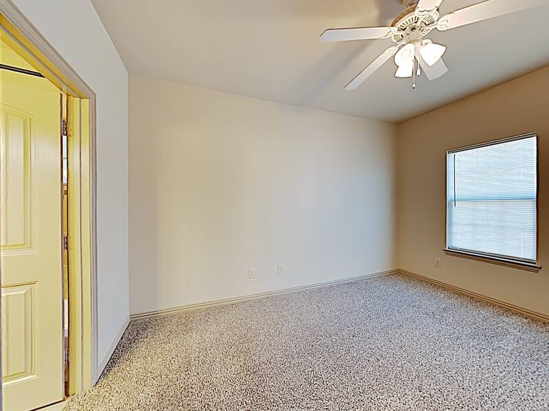 Apartment for rent at 1540 Aldra Dr, Fort Worth, TX 76120