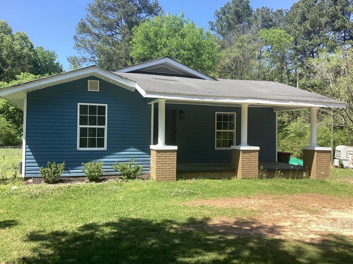 House for rent at 2540 Ewing Ave, Gadsden, AL 35901