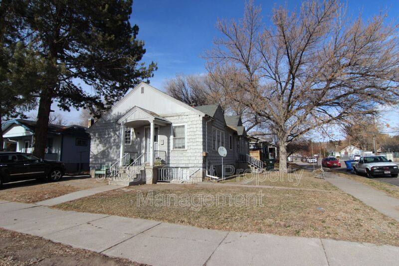House for rent at 1110 E Lewis St #1 2, Pocatello, ID 83201