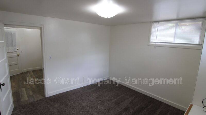 House for rent at 1110 E Lewis St #1 2, Pocatello, ID 83201
