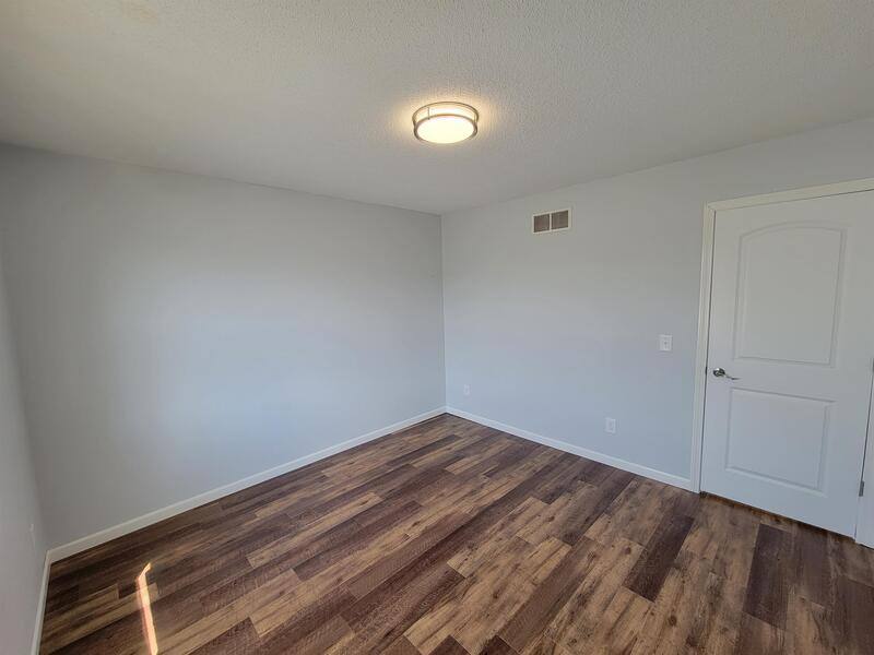 Apartment for rent at 2256 Fairfax Dr, Pella, IA 50219