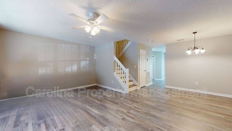 Townhouse for rent at 670 Emerald Cove Dr, Charlotte, NC 28262