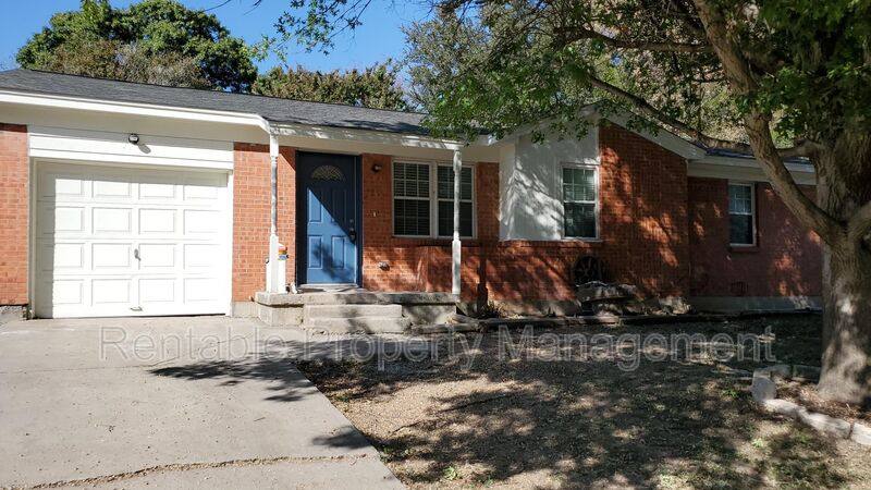 House for rent at 8012 Chaparral Dr, Fort Worth, TX 76108