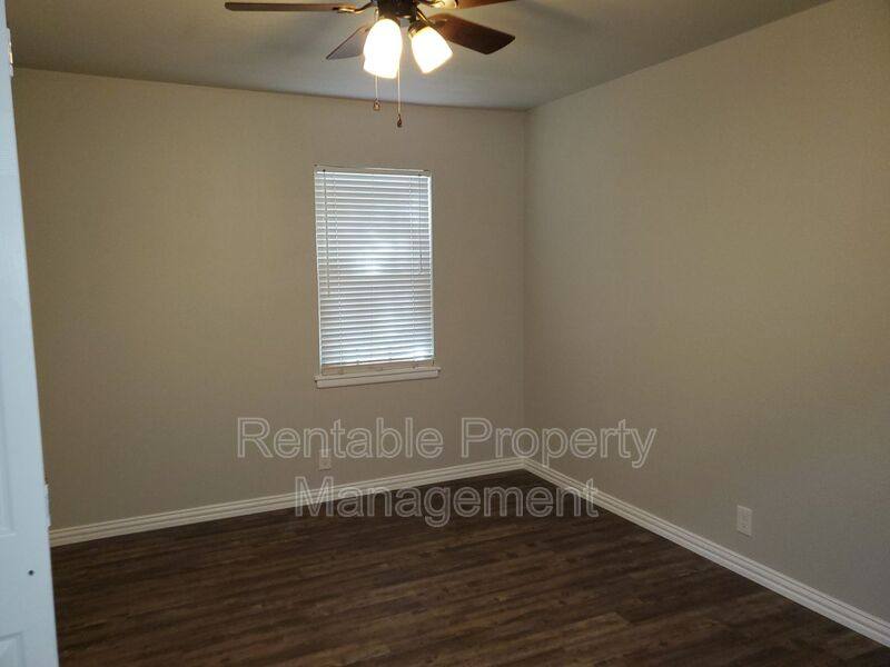 House for rent at 8012 Chaparral Dr, Fort Worth, TX 76108