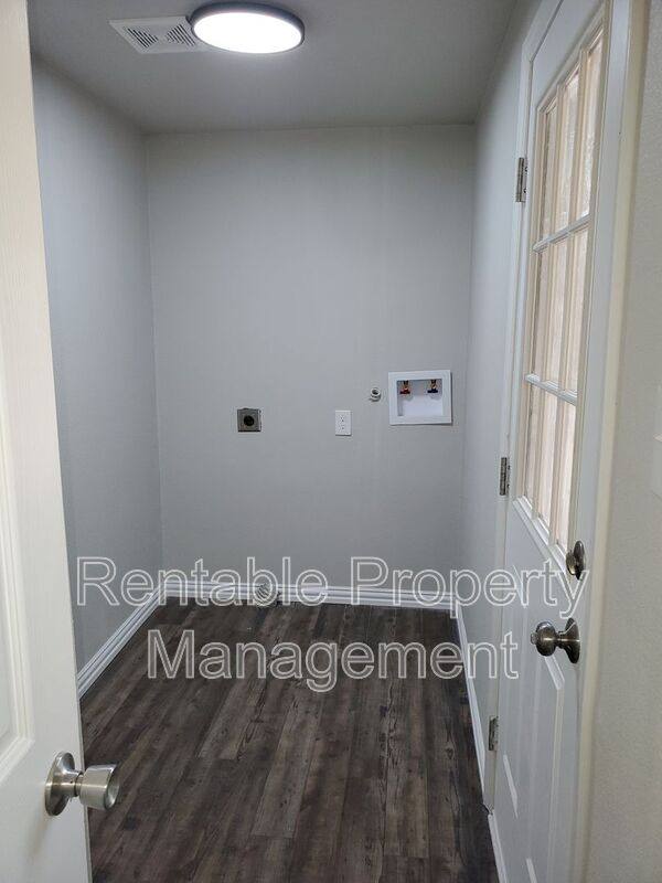 House for rent at 8012 Chaparral Dr, Fort Worth, TX 76108