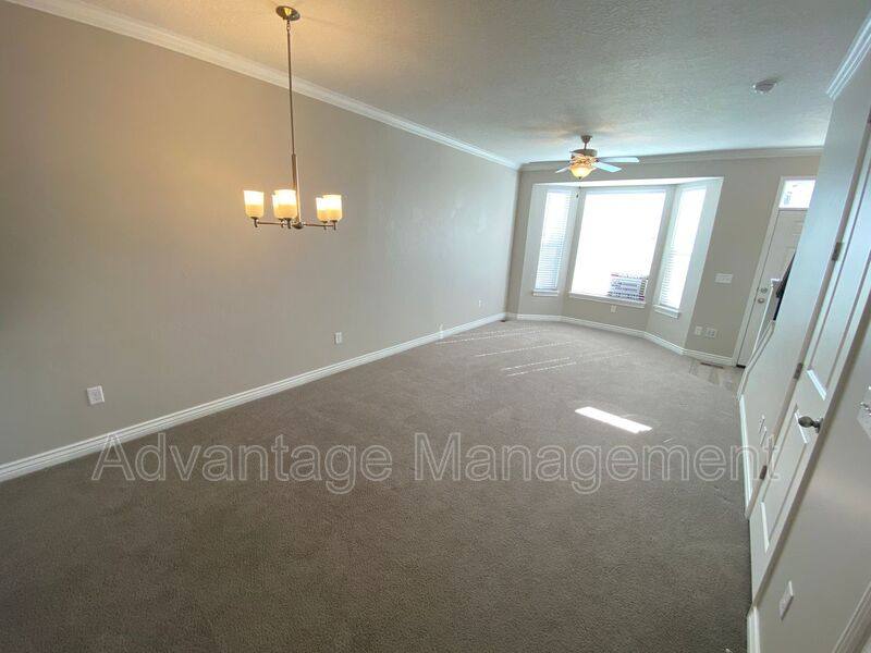 Townhouse for rent at 738 N 150 E, Salem, UT 84653