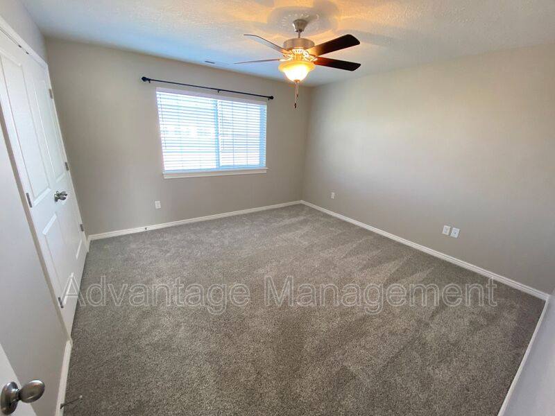 Townhouse for rent at 738 N 150 E, Salem, UT 84653