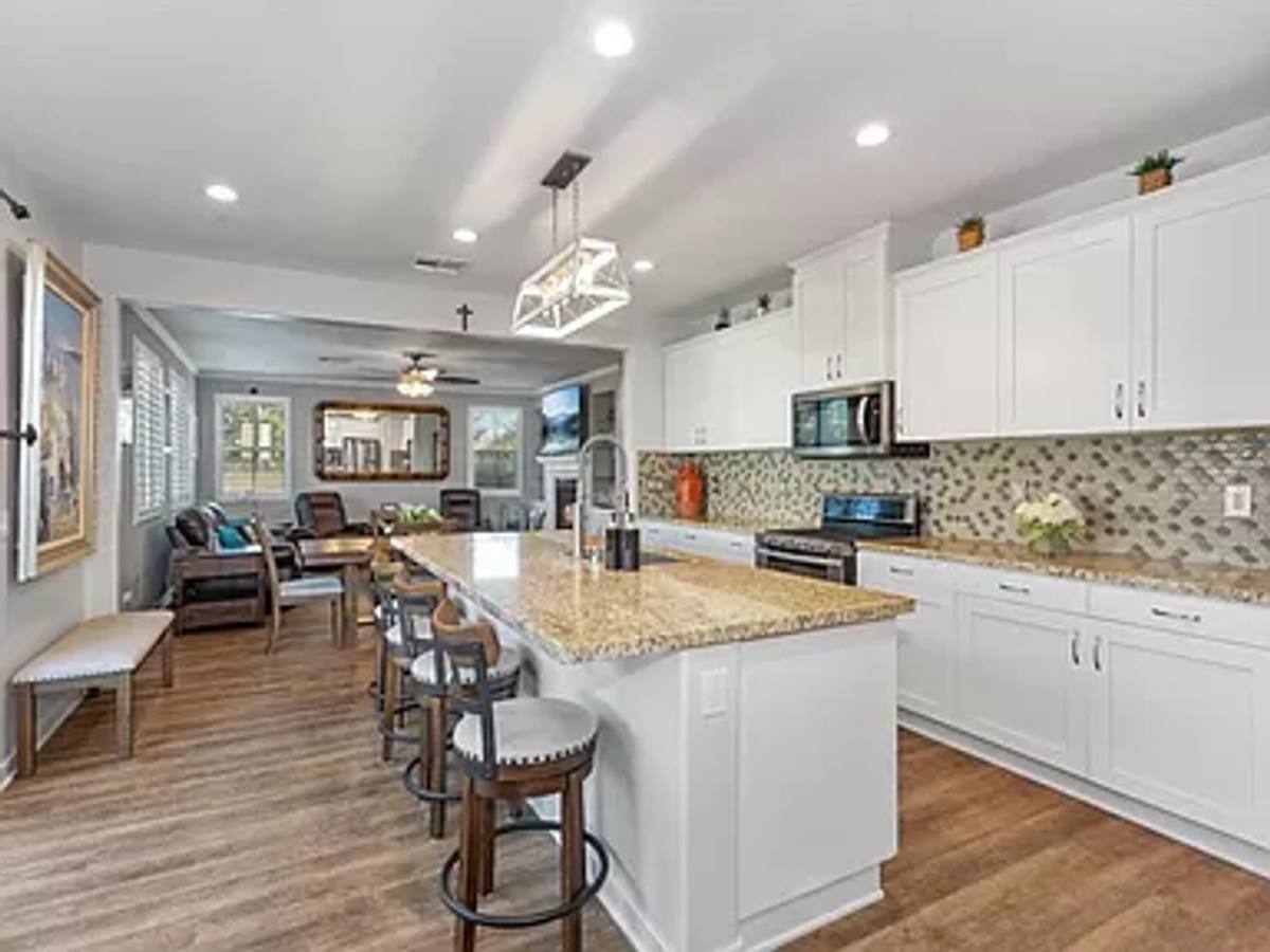House for rent at 4260 Calle Del Vista, Oceanside, CA 92057