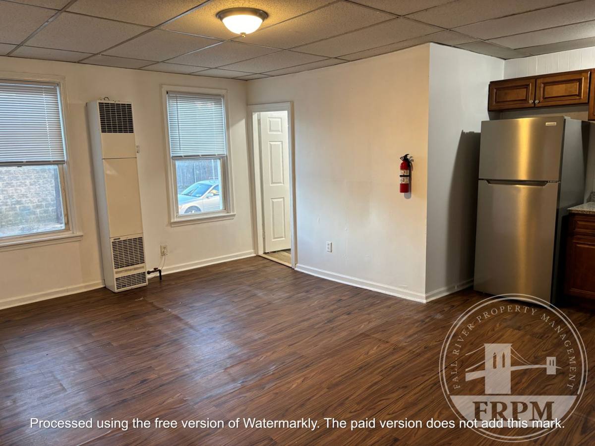 Apartment for rent at 75 Crapo St, New Bedford, MA 02740