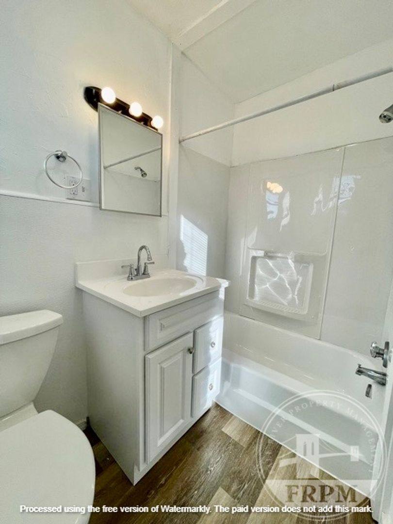 Apartment for rent at 75 Crapo St, New Bedford, MA 02740