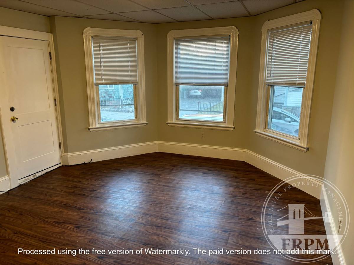 Apartment for rent at 75 Crapo St, New Bedford, MA 02740