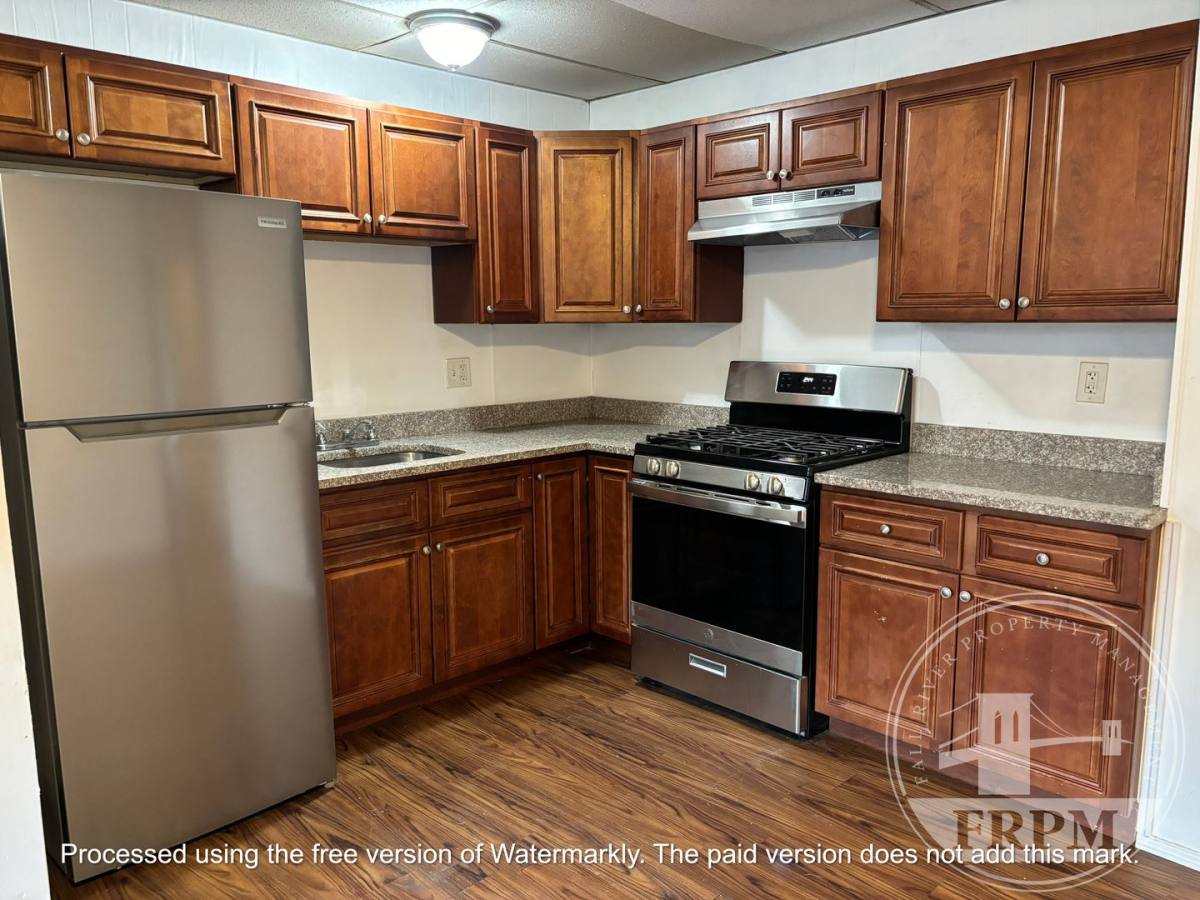 Apartment for rent at 75 Crapo St, New Bedford, MA 02740