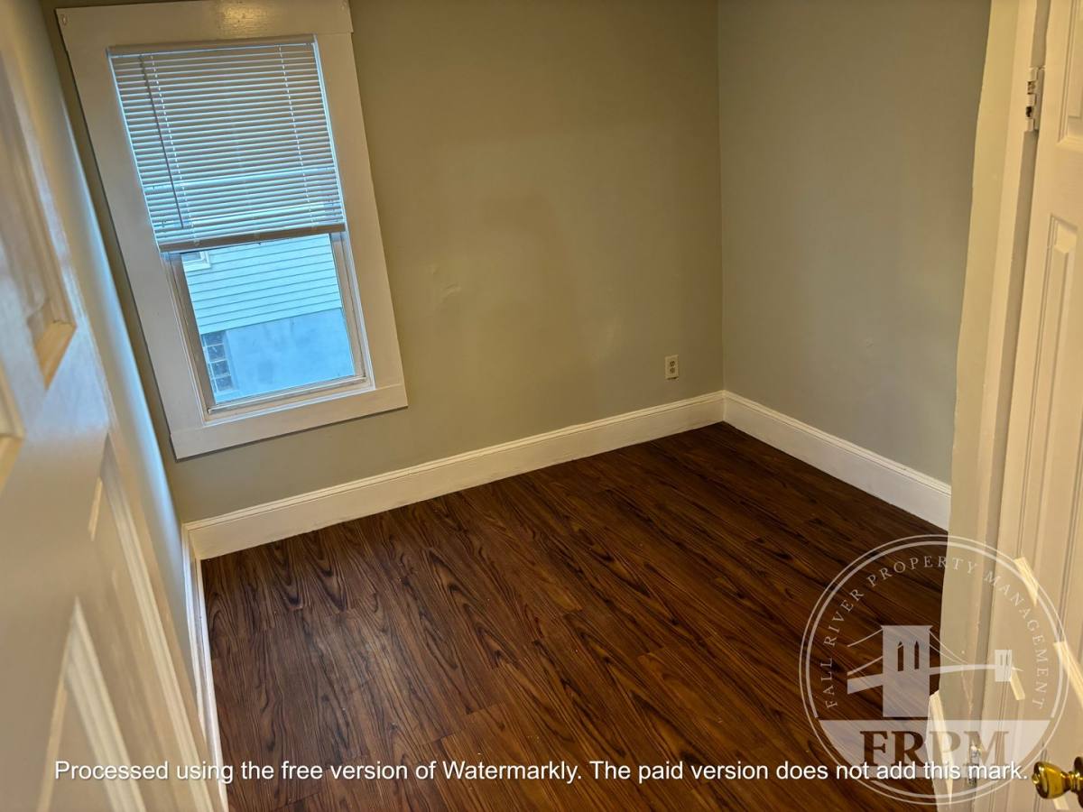 Apartment for rent at 75 Crapo St, New Bedford, MA 02740