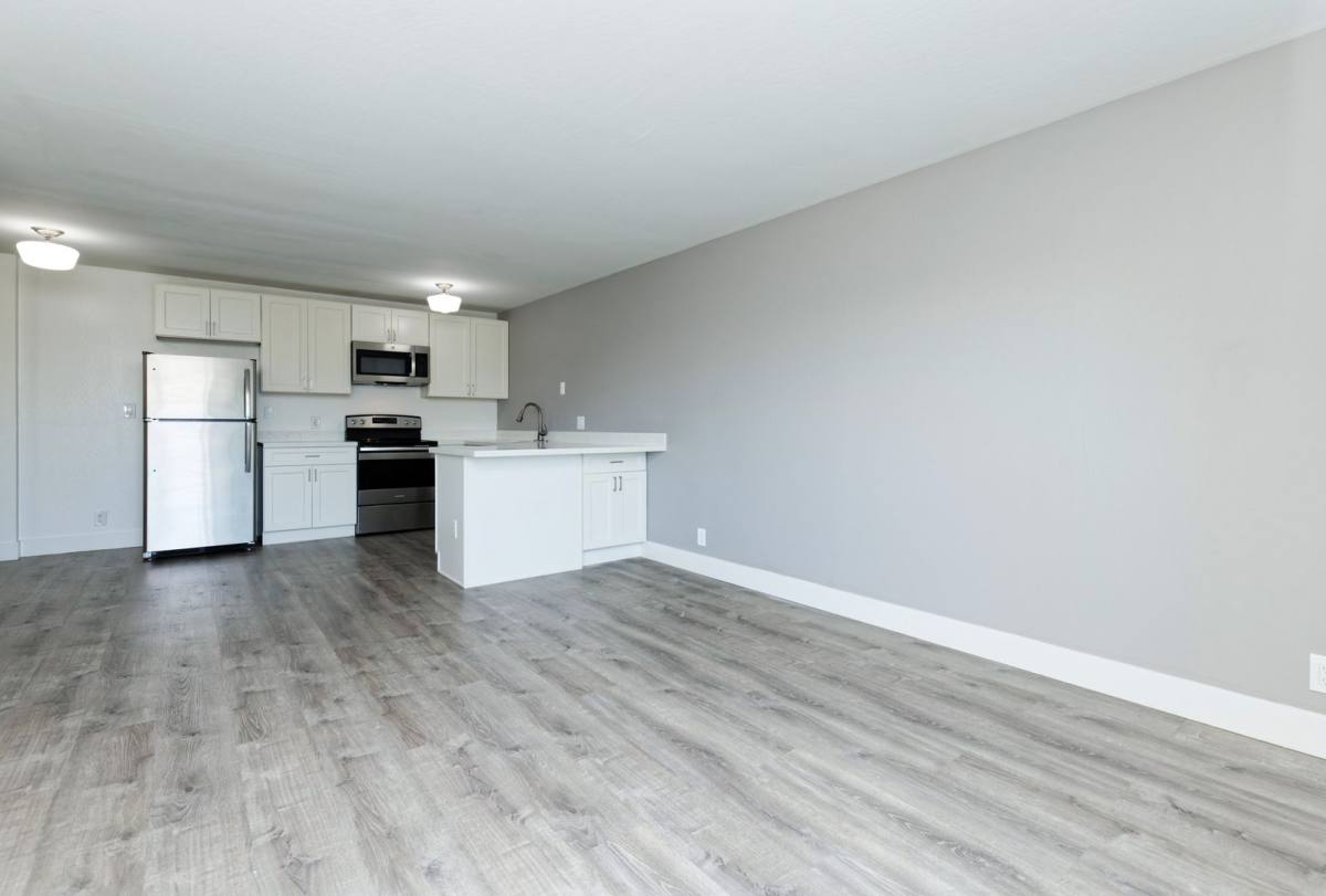 Apartment for rent at 355 Estabrook St, San Leandro, CA 94577