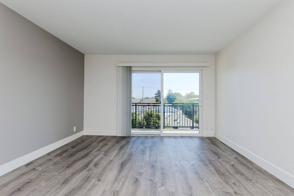 Apartment for rent at 355 Estabrook St, San Leandro, CA 94577