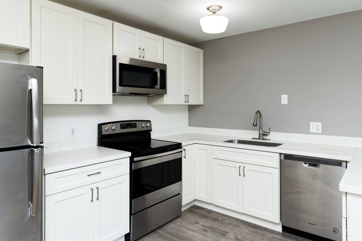 Apartment for rent at 355 Estabrook St, San Leandro, CA 94577