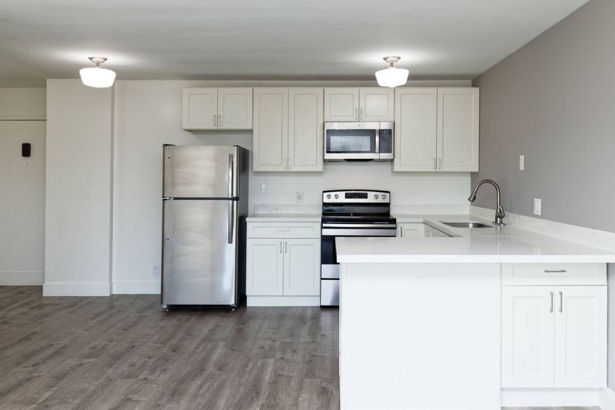 Apartment for rent at 355 Estabrook St, San Leandro, CA 94577