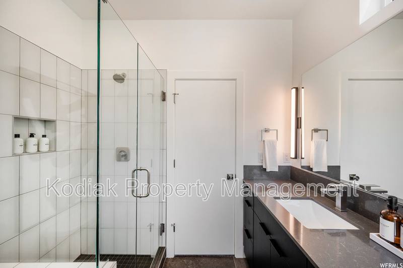 Townhouse for rent at 765 N 400 W #204, Salt Lake City, UT 84103